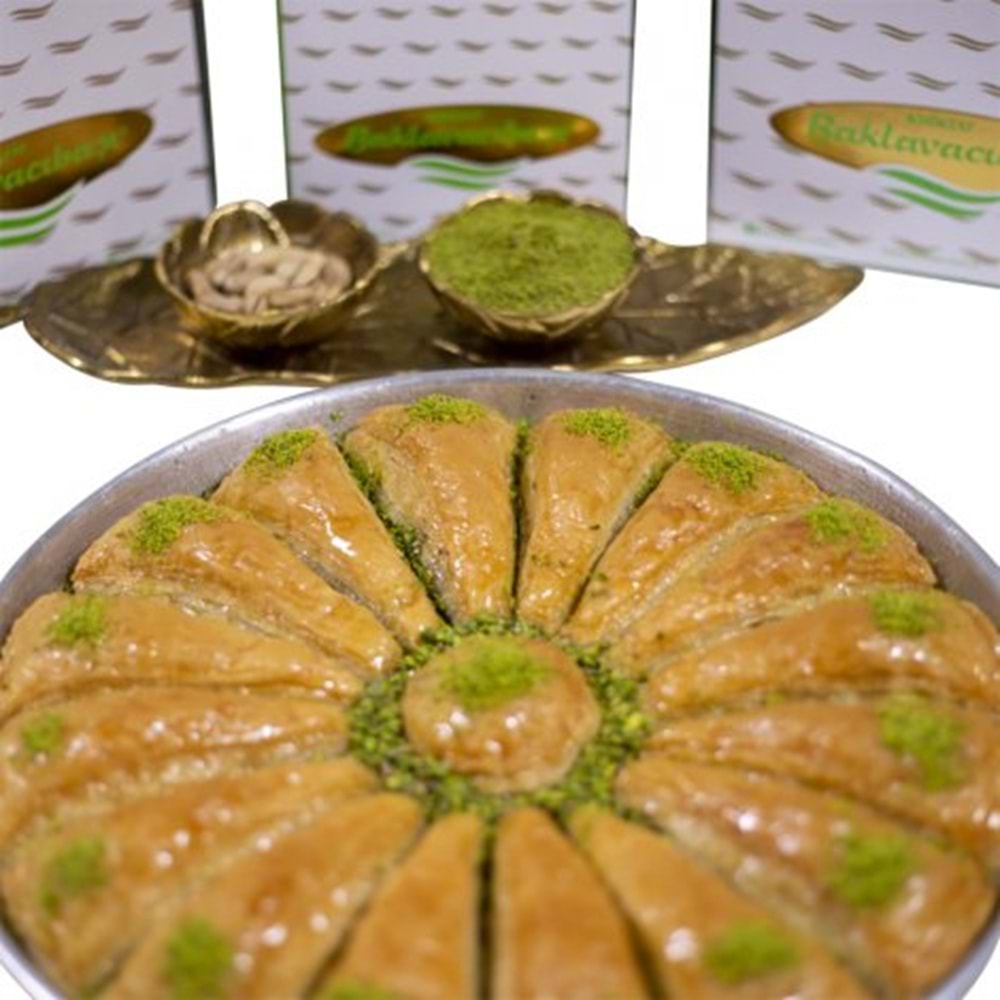 HAVUÇ DİLİMİ BAKLAVA YUVARLAK TEPSİ